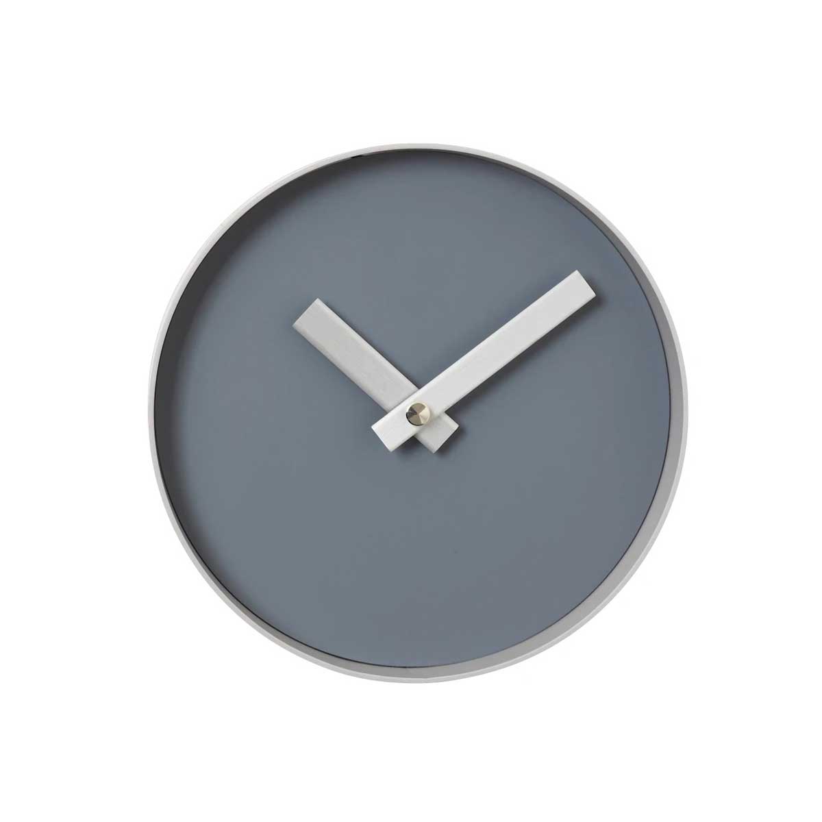 Runde Wanduhr RIM von Blomus in minimalistischem Design - Tarmac