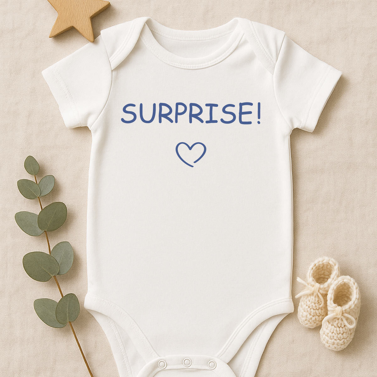 Baby Body "SURPRISE!" / "ÜBERRASCHUNG!" – Liebevolle Schwangerschaftsverkündung für Papa, Familie & Freunde