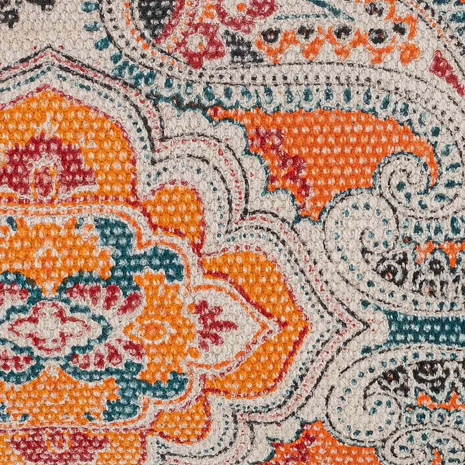 Kissen_Paisley_82055361_1 Bequemes Nackenkissen mit orangenem Paisley Muster Detailansicht