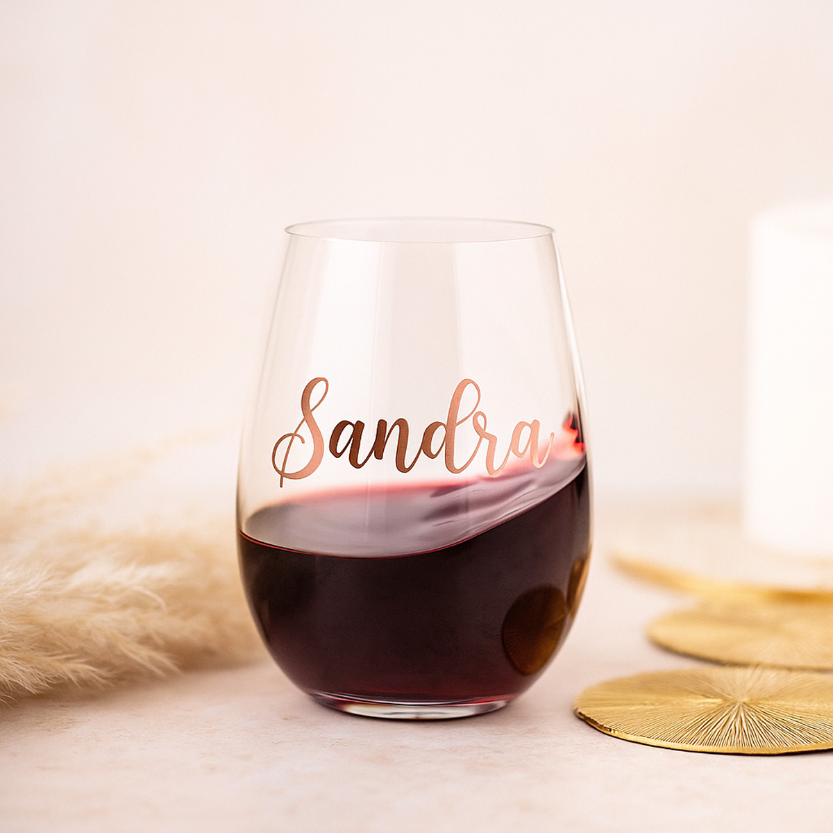 Personalisiertes Weinglas ohne Stiel – Geschenk für Freundin, Schwester, Mama | Name mit Effektfolie | Hochzeit, Trauzeugin, JGA