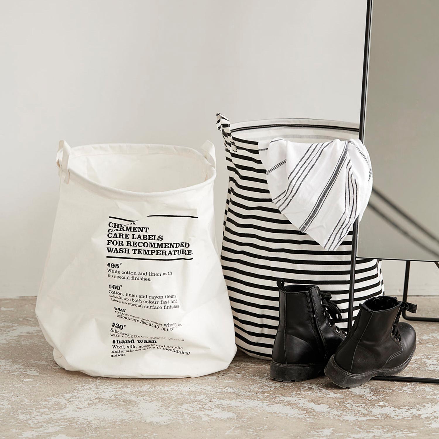 Laundry bag, Stripes, Black