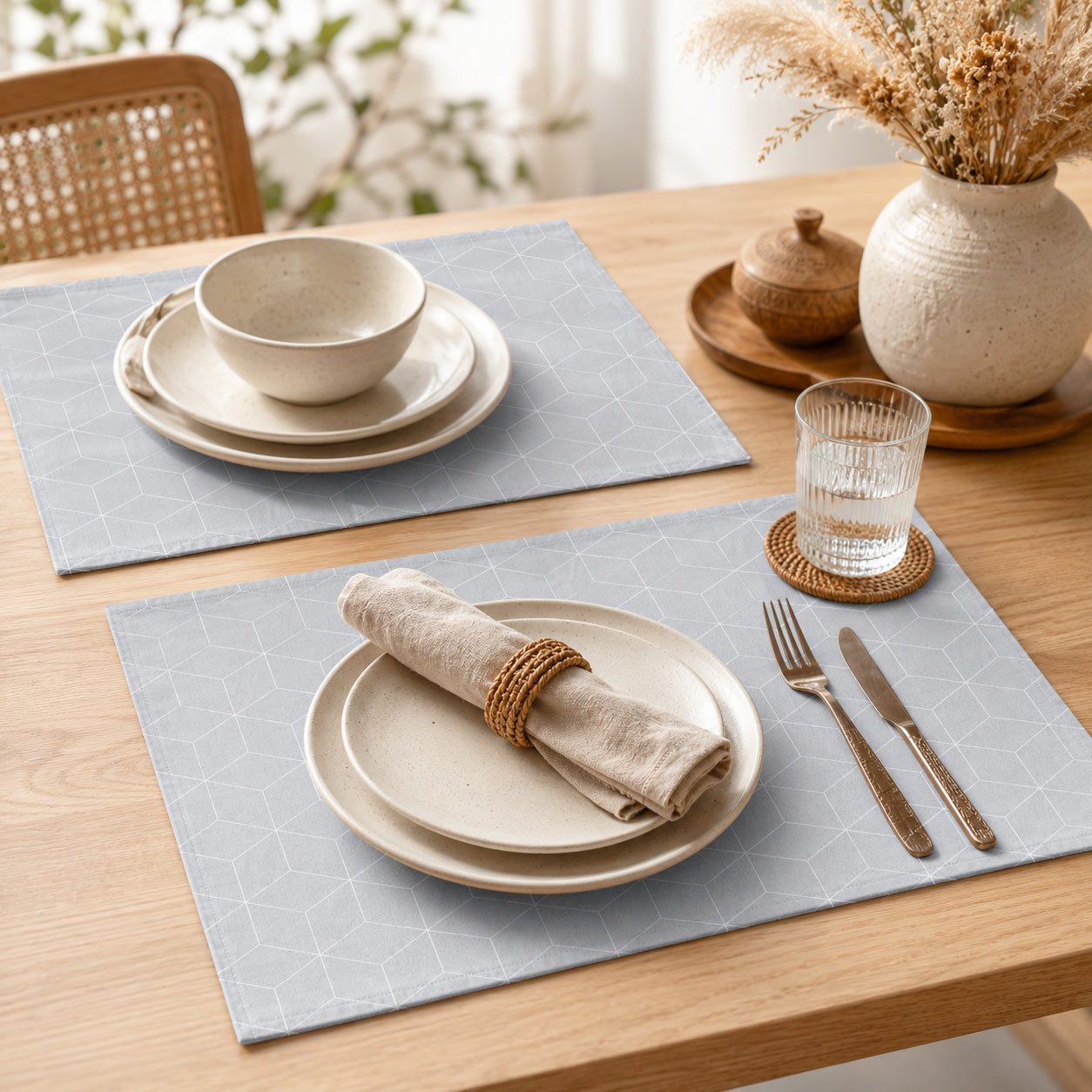 Platzset Grau Weiß 4er Set aus Baumwolle mit geometrischem Muster