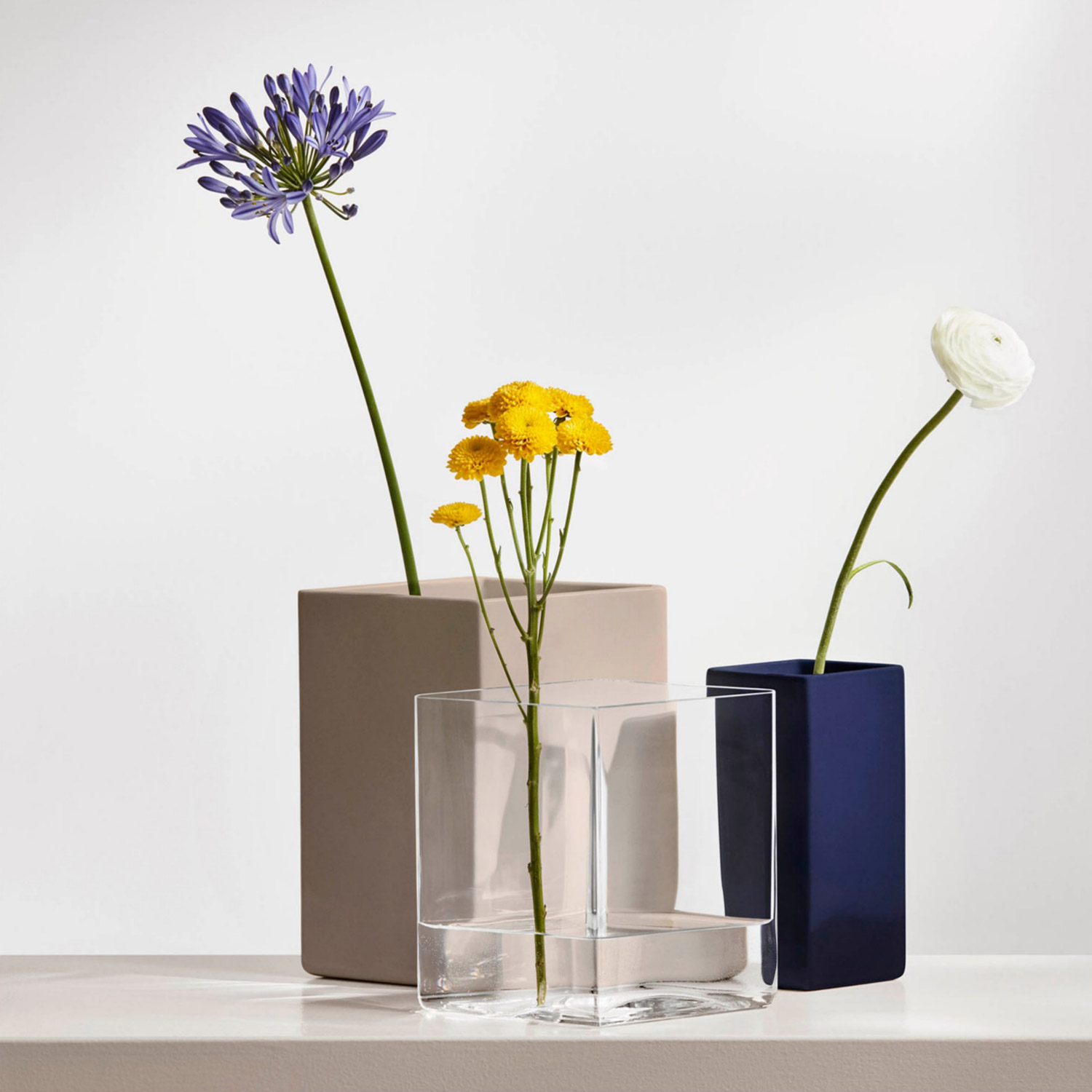 iittala-Ruutu-Keramikvase-225-mm-2