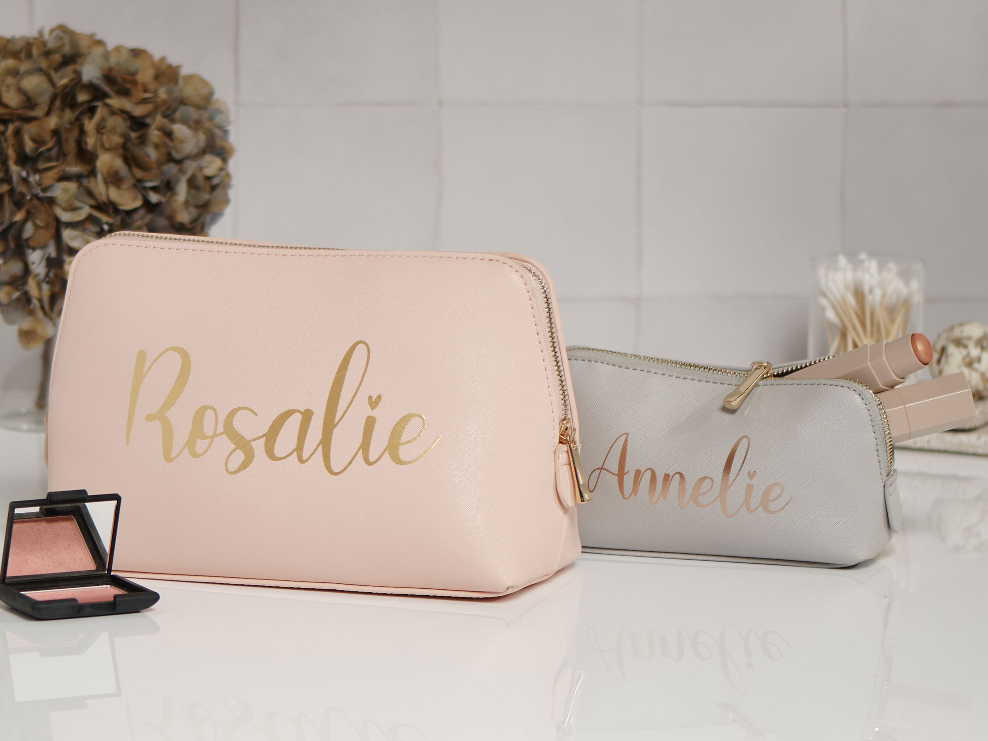 Kosmetiktasche-mit-Namen-personalisiert_1 Kulturtasche mit Wunschnamen - Set