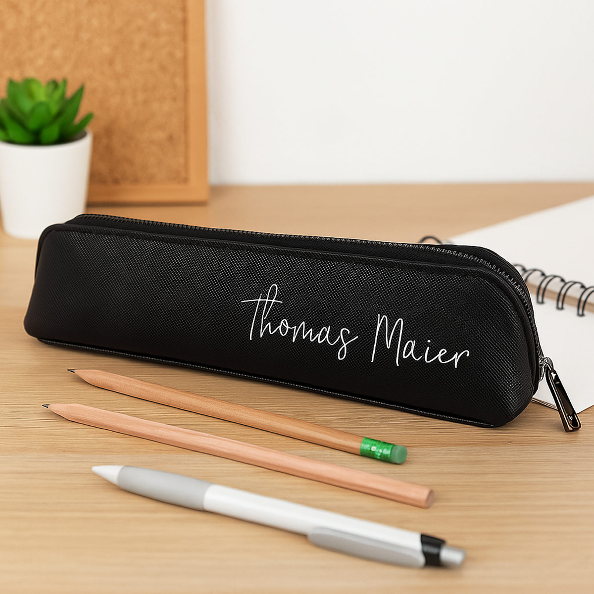 Personalisiertes Mäppchen | Kosmetiktäschchen mit Namen | Etui für Stifte & Make-up | Federmäppchen