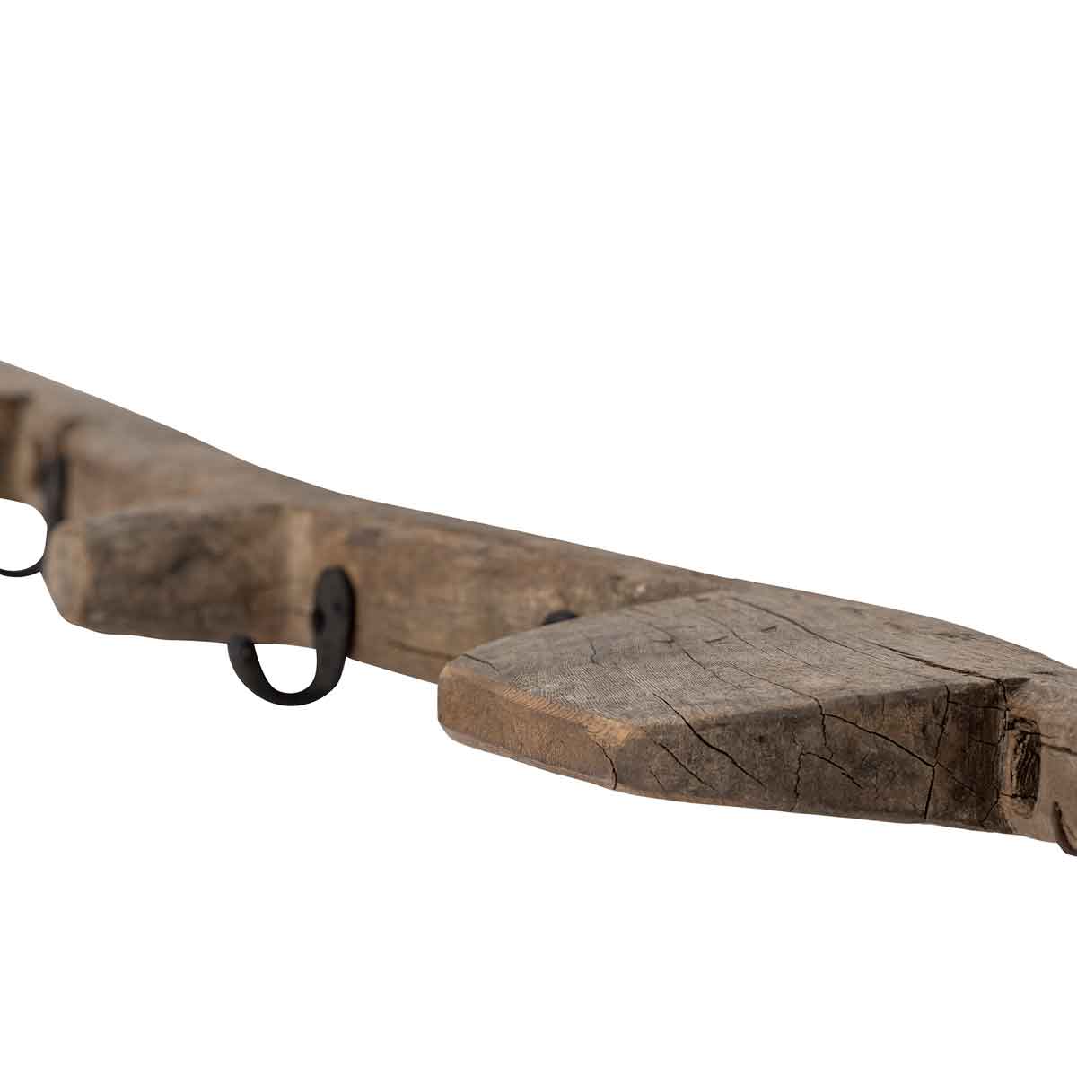 Garderobe_aus_Altholz_82056548_4 Wandgarderobe aus dunklem Holz mit 4 Kleiderhaken - Detailansicht der Haken