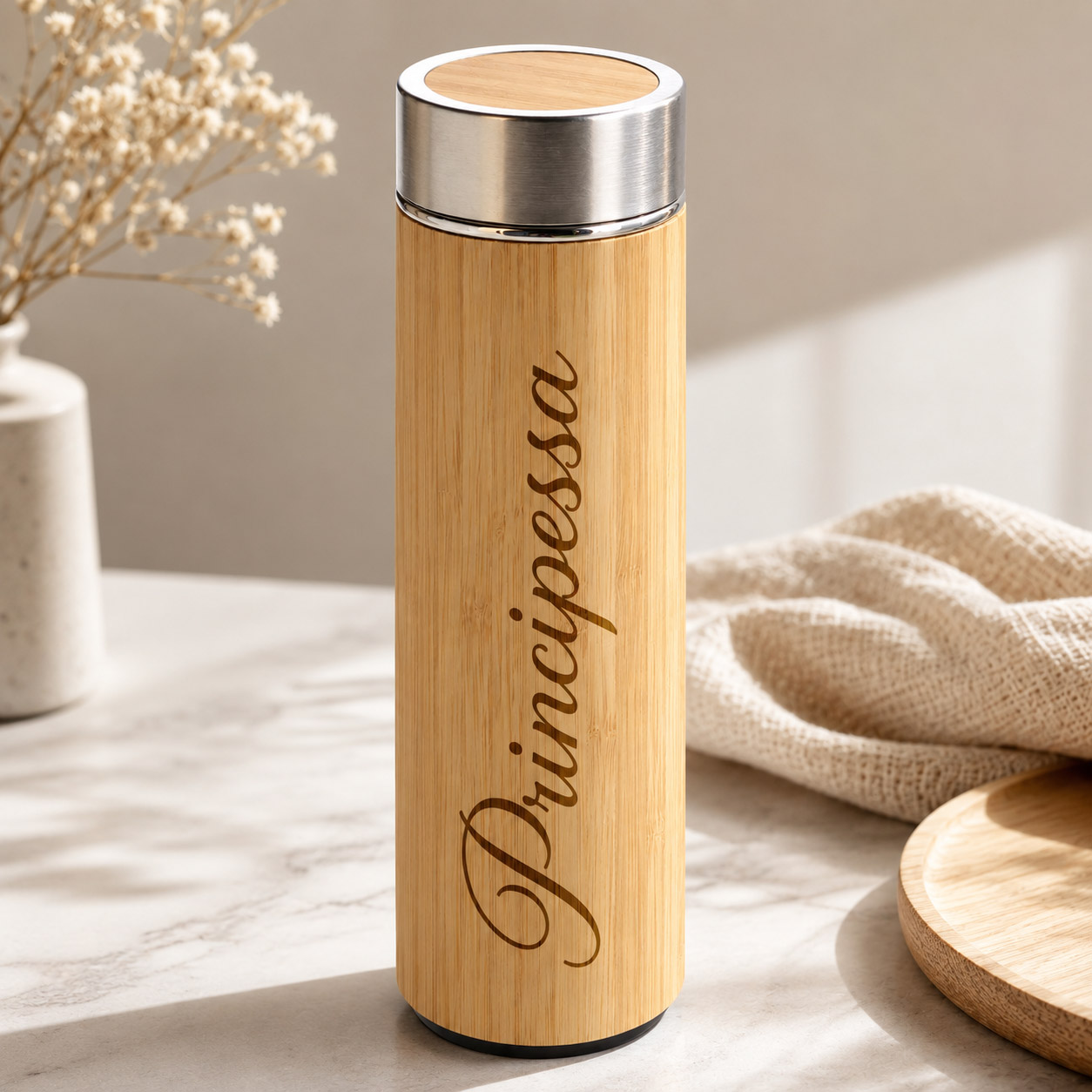 Personalisierter Bambus-Isolierbecher mit Namensgravur, 420 ml & Teesieb